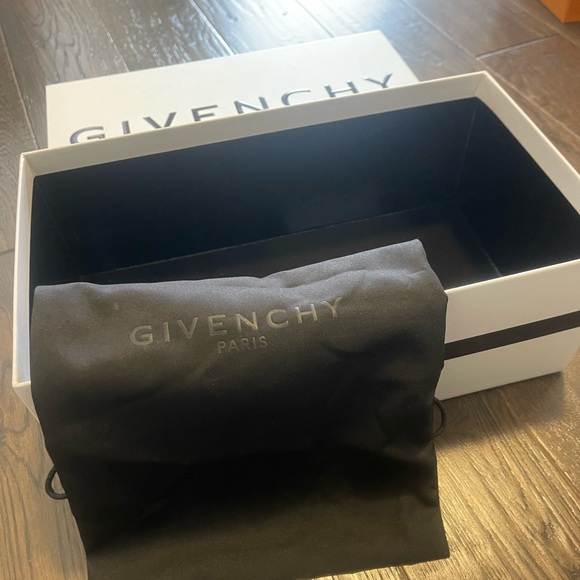 Authentic Givenchy Accessory/ Storage Box - Picture 2 of 8